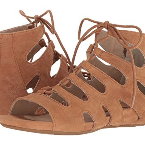 earth gladiator sandals